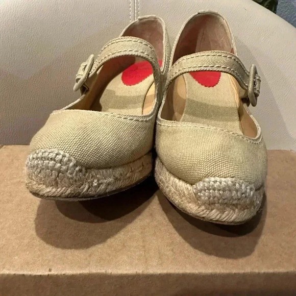 Christian Louboutin Paris Mallorca Beige Wedge Espadrille Heels size 39 - Picture 8 of 12
